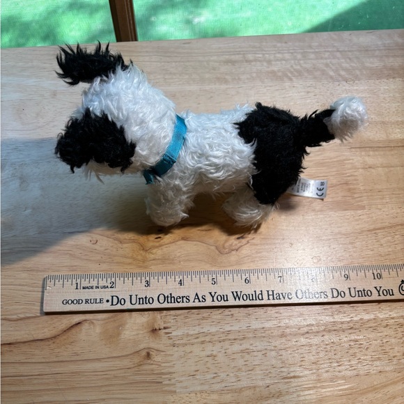 American Girl Melody’s Dog Bo with Embroidered Eyes - Picture 2 of 9